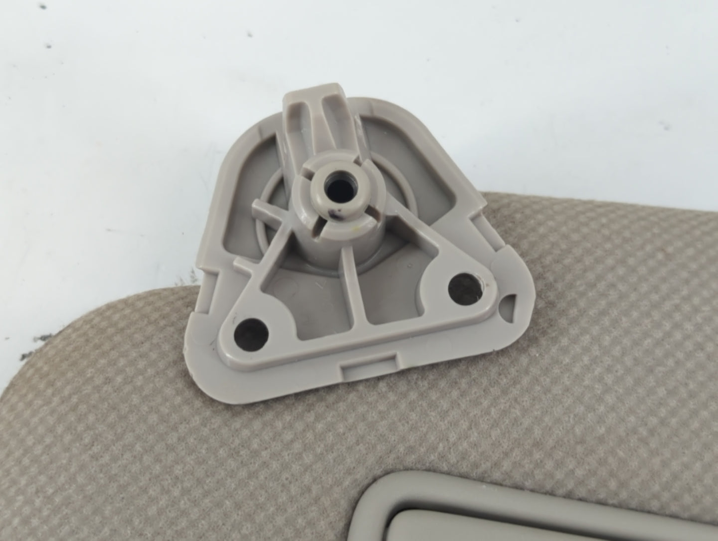 2013-2019 Nissan Sentra Sun Visor Shade Replacement Driver Left Mirror Fits Fits 2012 2013 2014 2015 2016 2017 2018 2019 OEM Used Auto Parts - Oemusedautoparts1.com