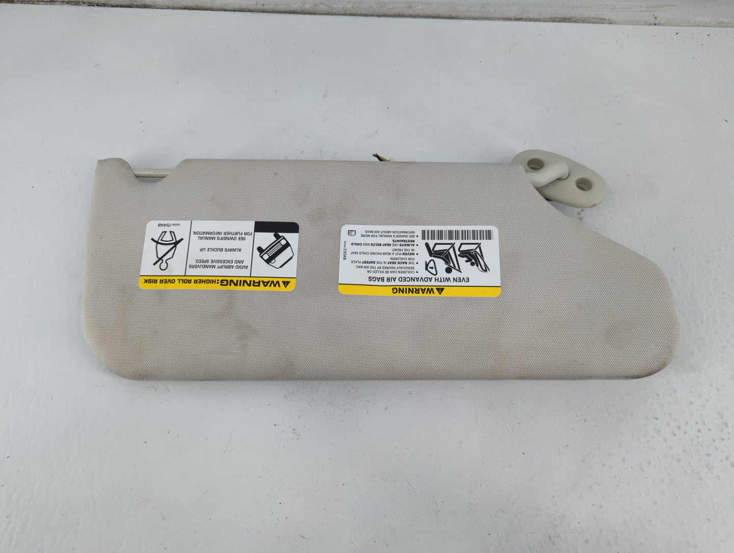 2008-2012 Jeep Liberty Sun Visor Shade Replacement Driver Left Mirror Fits Fits 2008 2009 2010 2011 2012 OEM Used Auto Parts - Oemusedautoparts1.com