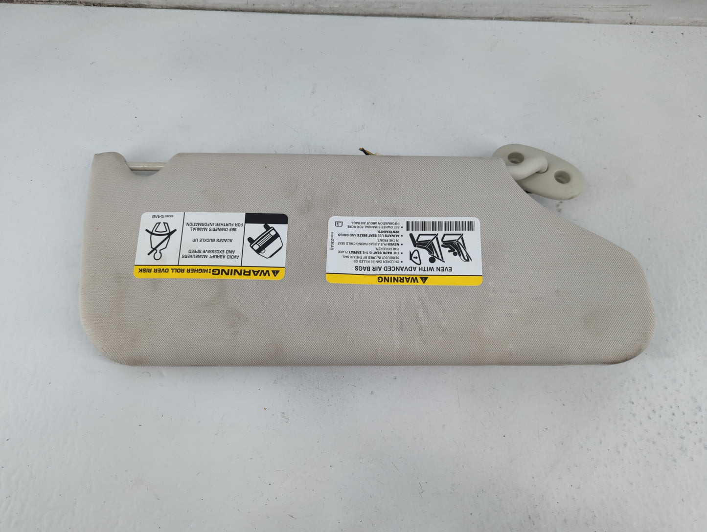 2008-2012 Jeep Liberty Sun Visor Shade Replacement Driver Left Mirror Fits Fits 2008 2009 2010 2011 2012 OEM Used Auto Parts - Oemusedautoparts1.com