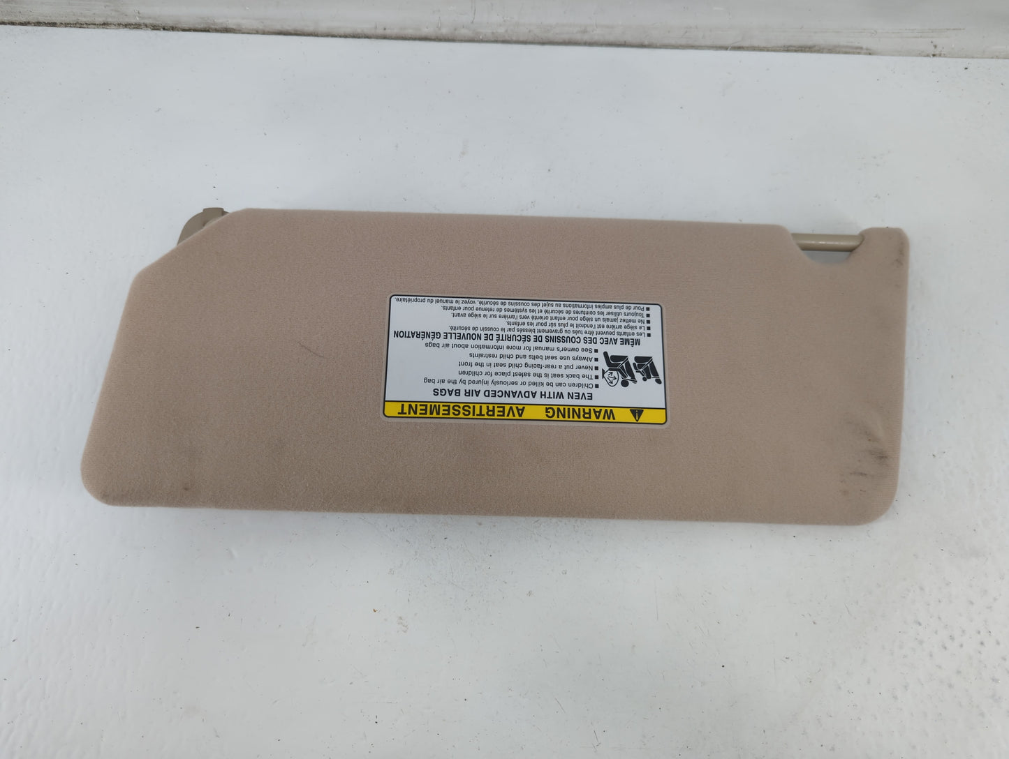 2002-2006 Toyota Camry Sun Visor Shade Replacement Passenger Right Mirror Fits Fits 2002 2003 2004 2005 2006 OEM Used Auto Parts