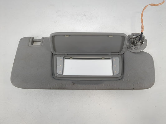 2020-2022 Chevrolet Equinox Sun Visor Shade Replacement Passenger Right Mirror Fits Fits 2020 2021 2022 OEM Used Auto Parts