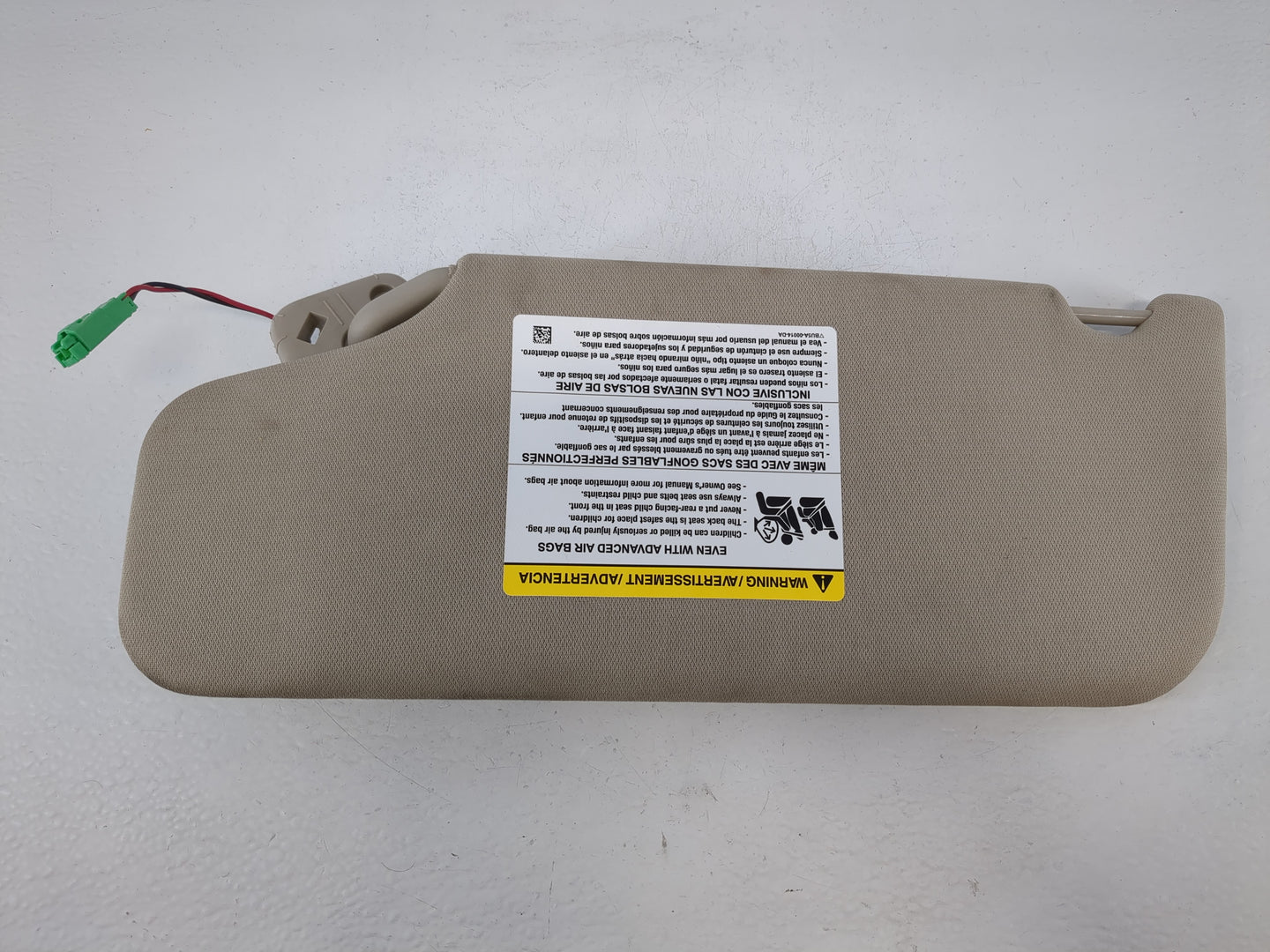 2011-2014 Ford Edge Sun Visor Shade Replacement Passenger Right Mirror Fits Fits 2011 2012 2013 2014 2015 OEM Used Auto Parts - Oemusedautoparts1.com
