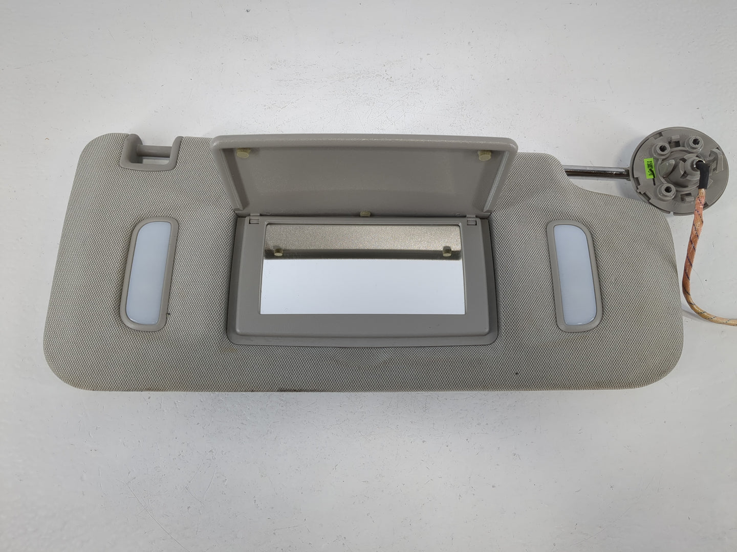 2013-2021 Buick Encore Sun Visor Shade Replacement Passenger Right Mirror Fits Fits 2013 2014 2015 2016 2017 2018 2019 2020 2021 OEM Used Auto Parts - Oemusedautoparts1.com