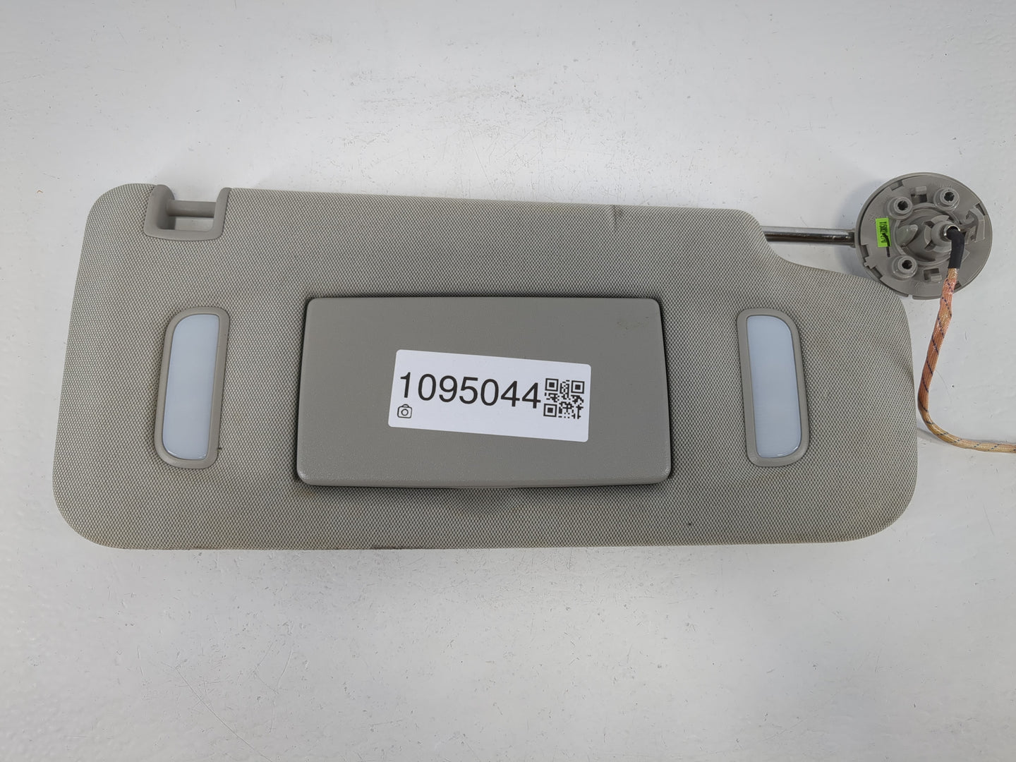 2013-2021 Buick Encore Sun Visor Shade Replacement Passenger Right Mirror Fits Fits 2013 2014 2015 2016 2017 2018 2019 2020 2021 OEM Used Auto Parts - Oemusedautoparts1.com