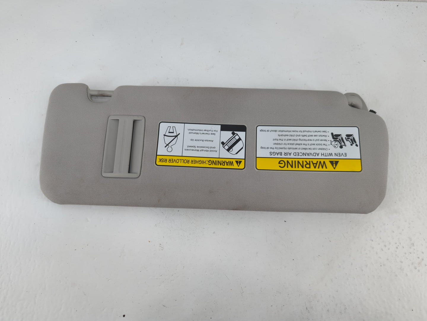 2016-2020 Kia Sorento Sun Visor Shade Replacement Driver Left Mirror Fits Fits 2016 2017 2018 2019 2020 OEM Used Auto Parts - Oemusedautoparts1.com