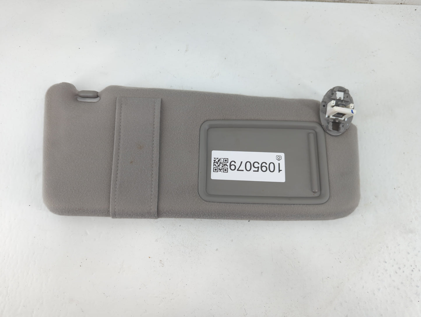 2007-2011 Toyota Camry Sun Visor Shade Replacement Driver Left Mirror Fits Fits 2007 2008 2009 2010 2011 OEM Used Auto Parts