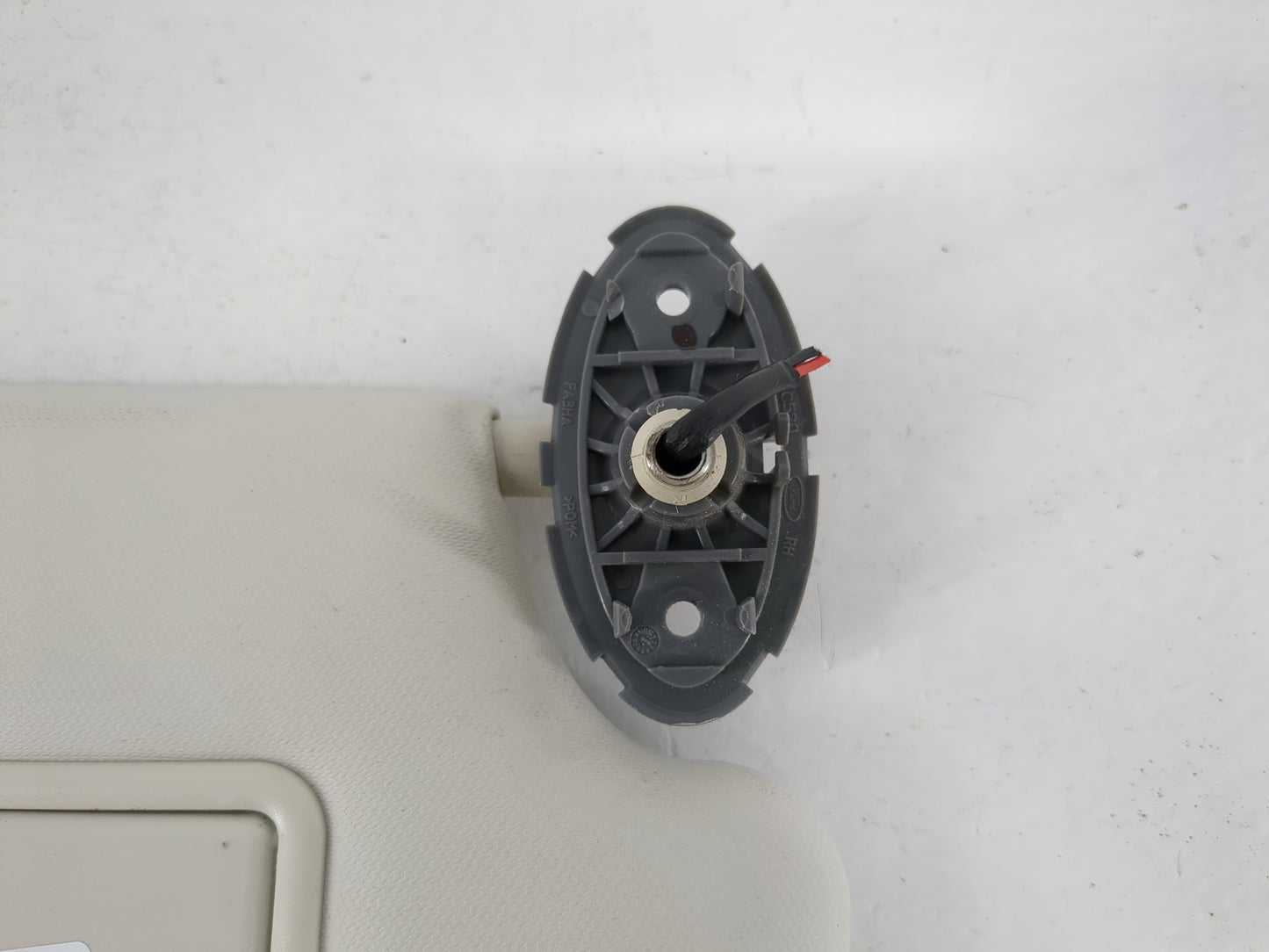 2013-2019 Ford Escape Sun Visor Shade Replacement Passenger Right Mirror Fits Fits 2013 2014 2015 2016 2017 2018 2019 OEM Used Auto Parts - Oemusedautoparts1.com