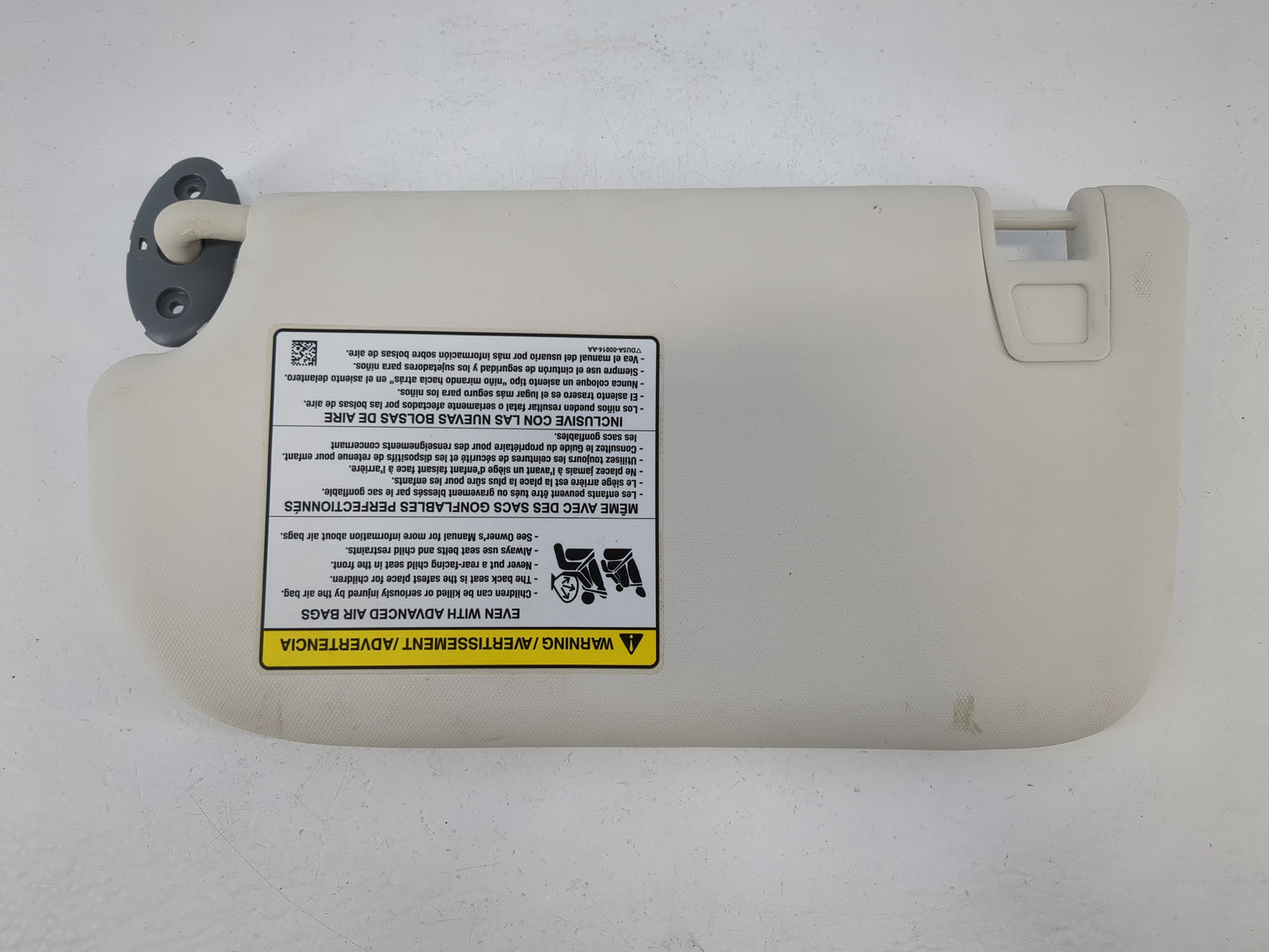 2013-2019 Ford Escape Sun Visor Shade Replacement Passenger Right Mirror Fits Fits 2013 2014 2015 2016 2017 2018 2019 OEM Used Auto Parts - Oemusedautoparts1.com