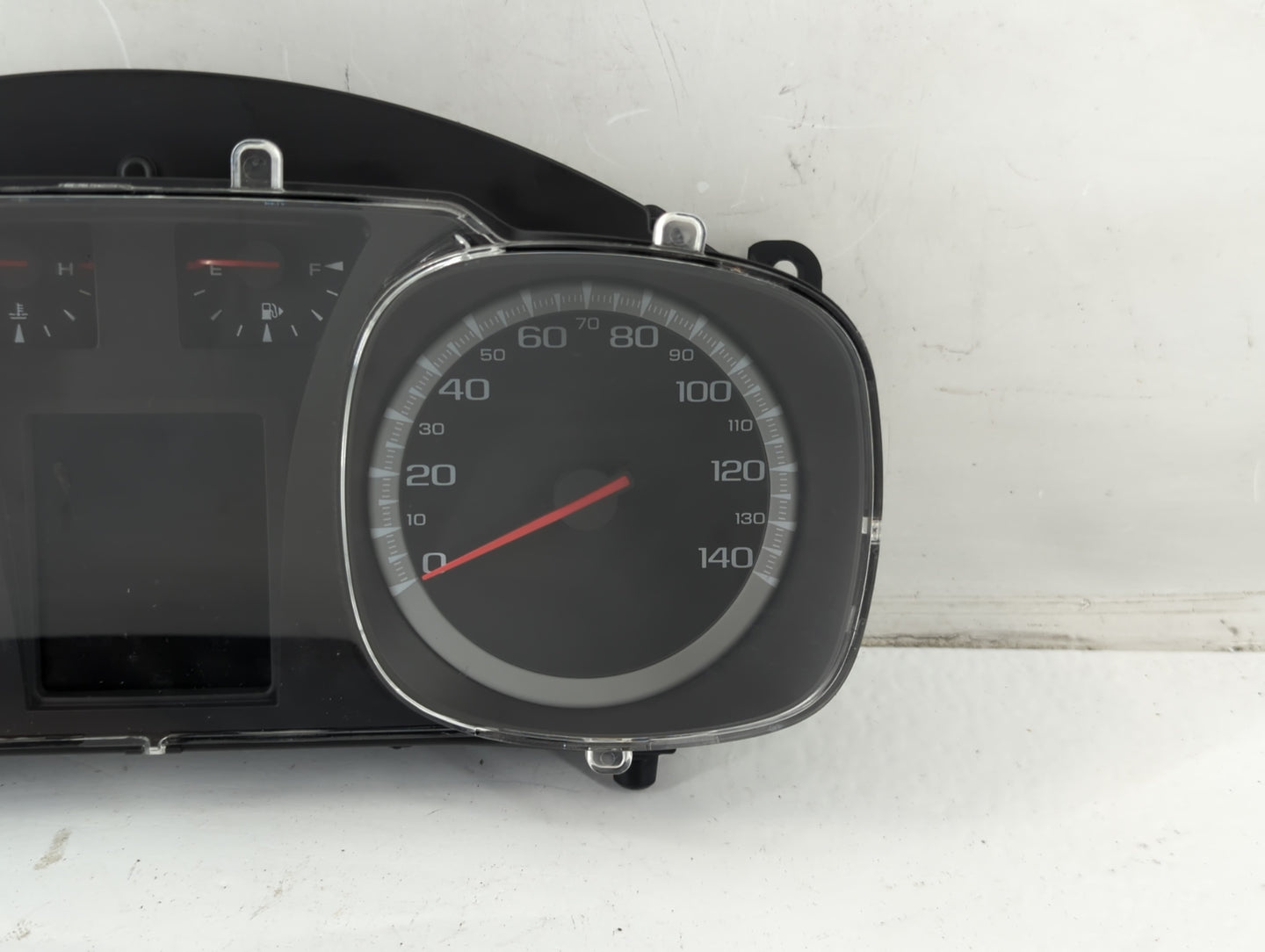 2012 Gmc Terrain Instrument Cluster Speedometer Gauges P/N:812703197 Fits OEM Used Auto Parts - Oemusedautoparts1.com