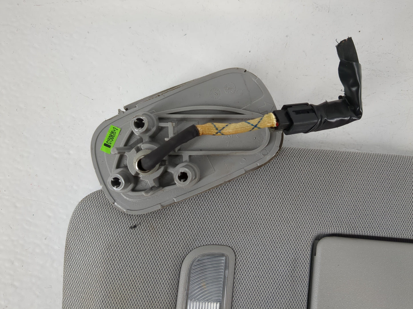 2014-2019 Chevrolet Silverado 1500 Sun Visor Shade Replacement Driver Left Mirror Fits Fits 2014 2015 2016 2017 2018 2019 OEM Used Auto Parts