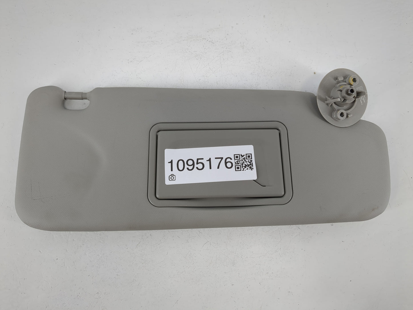 2012-2019 Chevrolet Sonic Sun Visor Shade Replacement Passenger Right Mirror Fits Fits 2012 2013 2014 2015 2016 2017 2018 2019 OEM Used Auto Parts