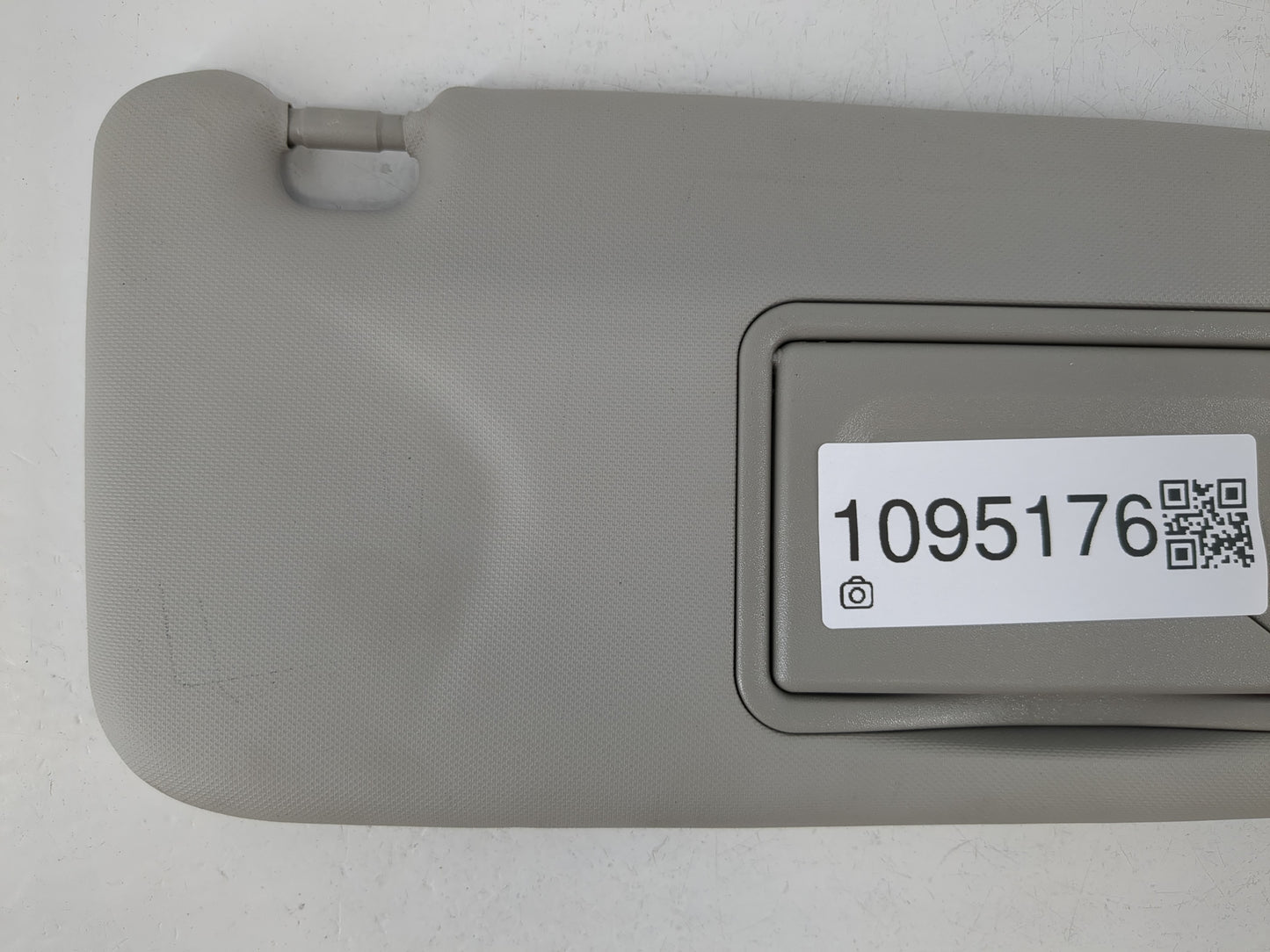 2012-2019 Chevrolet Sonic Sun Visor Shade Replacement Passenger Right Mirror Fits Fits 2012 2013 2014 2015 2016 2017 2018 2019 OEM Used Auto Parts