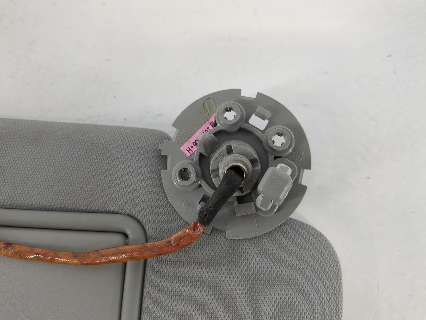 2016-2021 Chevrolet Malibu Sun Visor Shade Replacement Passenger Right Mirror Fits Fits 2016 2017 2018 2019 2020 2021 OEM Used Auto Parts