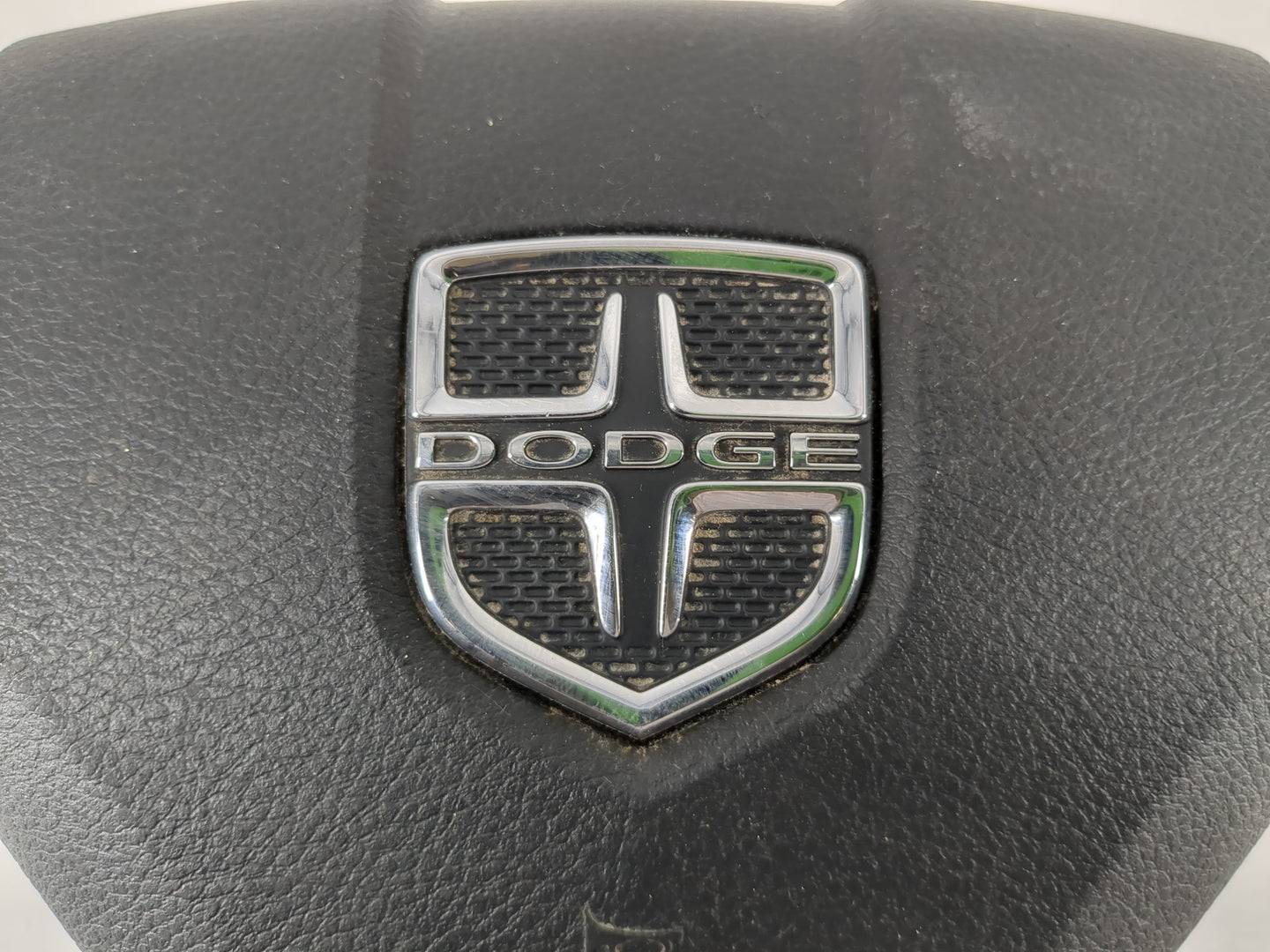 2013-2019 Dodge Journey Air Bag Driver Left Steering Wheel Mounted Fits Fits 2013 2014 2015 2016 2017 2018 2019 OEM Used Auto Parts - Oemusedautoparts1.com