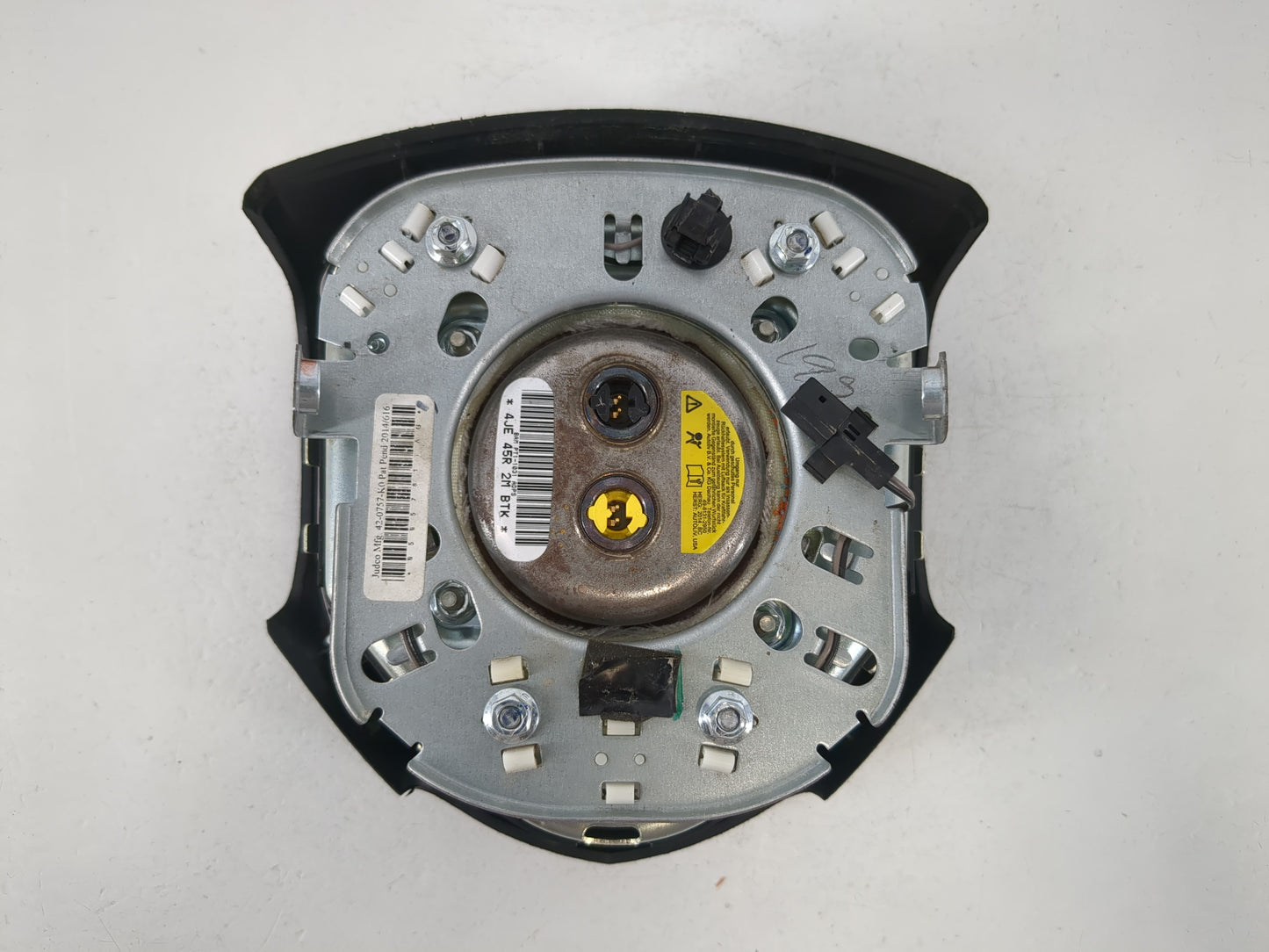 2013-2019 Dodge Journey Air Bag Driver Left Steering Wheel Mounted Fits Fits 2013 2014 2015 2016 2017 2018 2019 OEM Used Auto Parts - Oemusedautoparts1.com