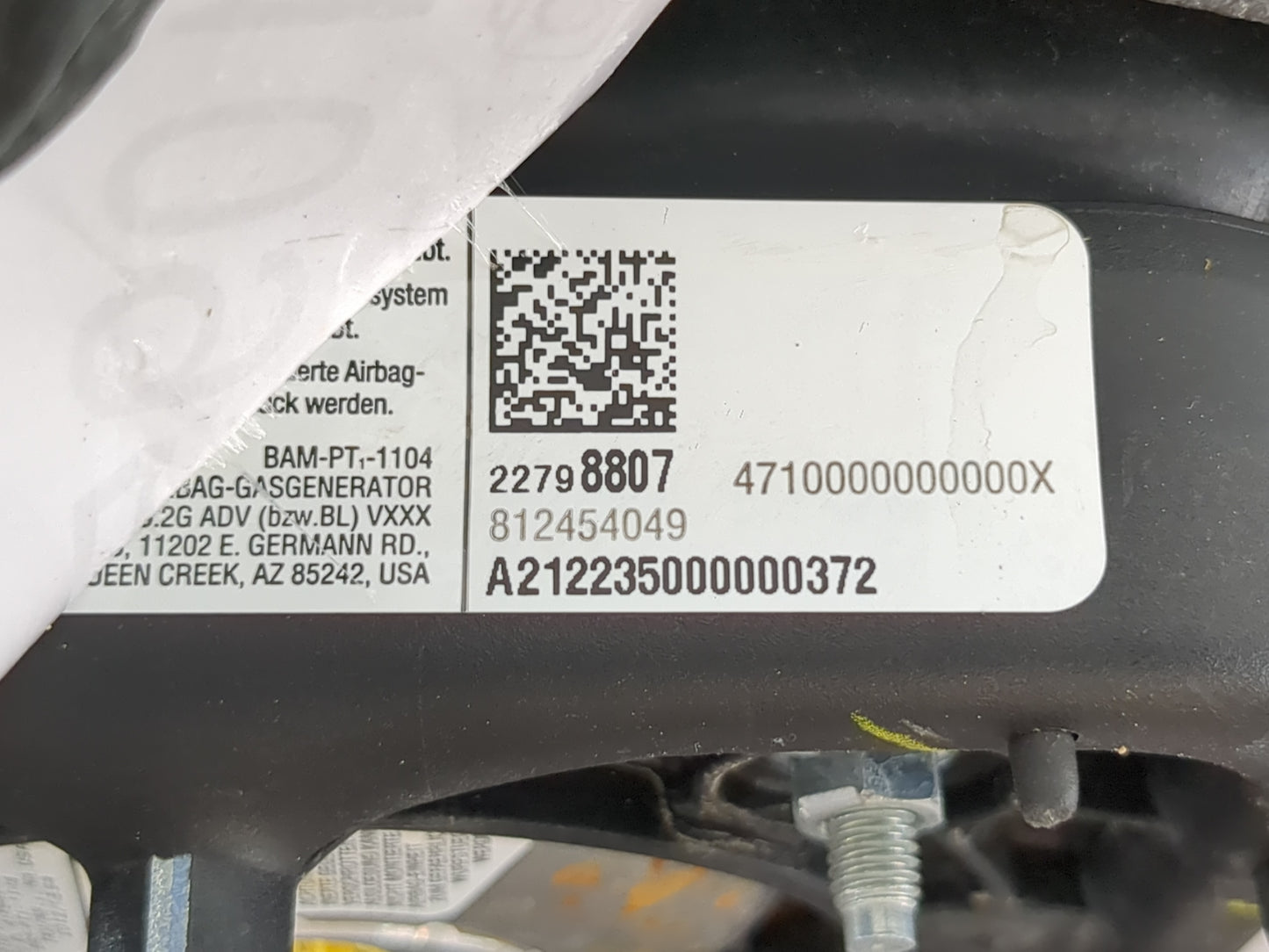 2011-2012 Cadillac Srx Air Bag Driver Left Steering Wheel Mounted P/N:22798807 Fits Fits 2011 2012 OEM Used Auto Parts - Oemusedautoparts1.com