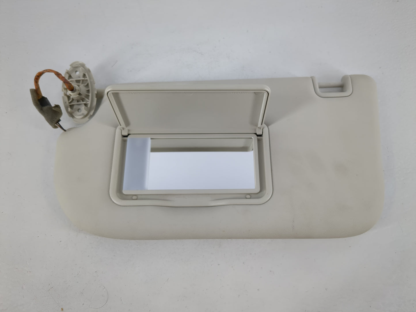 2013-2019 Ford Escape Sun Visor Shade Replacement Driver Left Mirror Fits Fits 2013 2014 2015 2016 2017 2018 2019 OEM Used Auto Parts