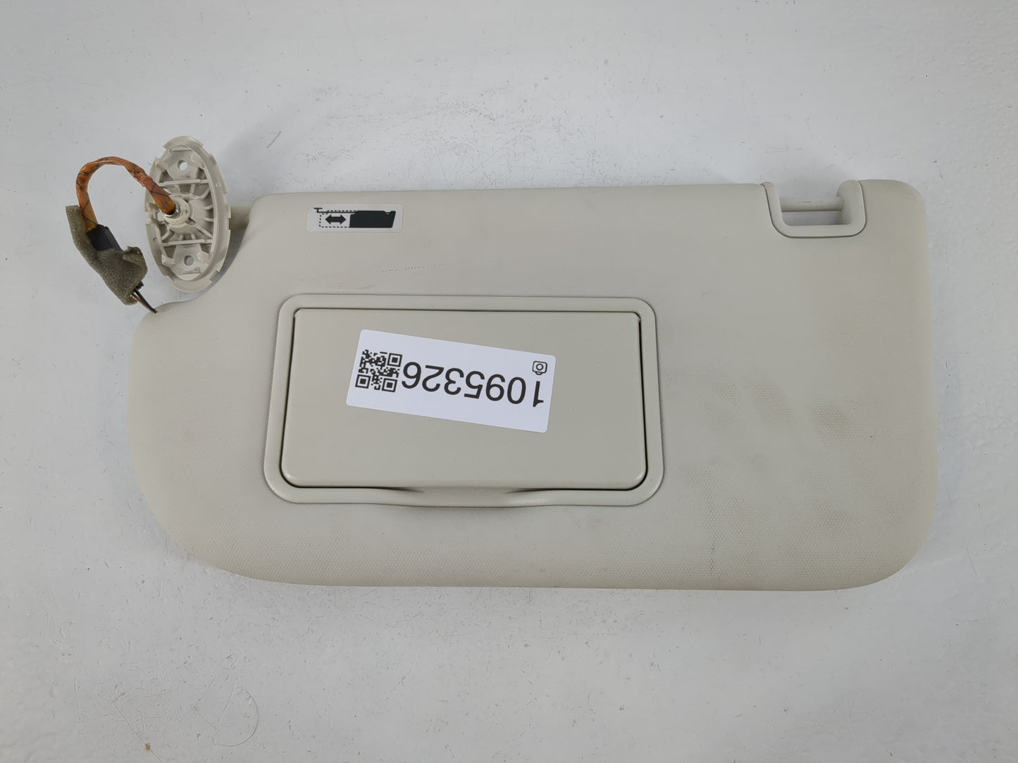 2013-2019 Ford Escape Sun Visor Shade Replacement Driver Left Mirror Fits Fits 2013 2014 2015 2016 2017 2018 2019 OEM Used Auto Parts