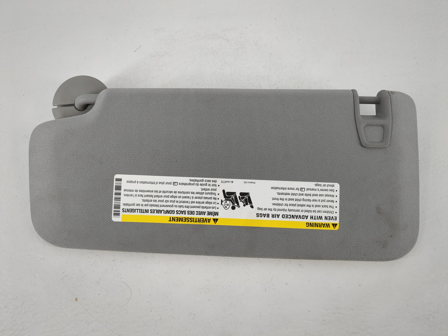 2017-2021 Chevrolet Trax Sun Visor Shade Replacement Passenger Right Mirror Fits Fits 2017 2018 2019 2020 2021 OEM Used Auto Parts