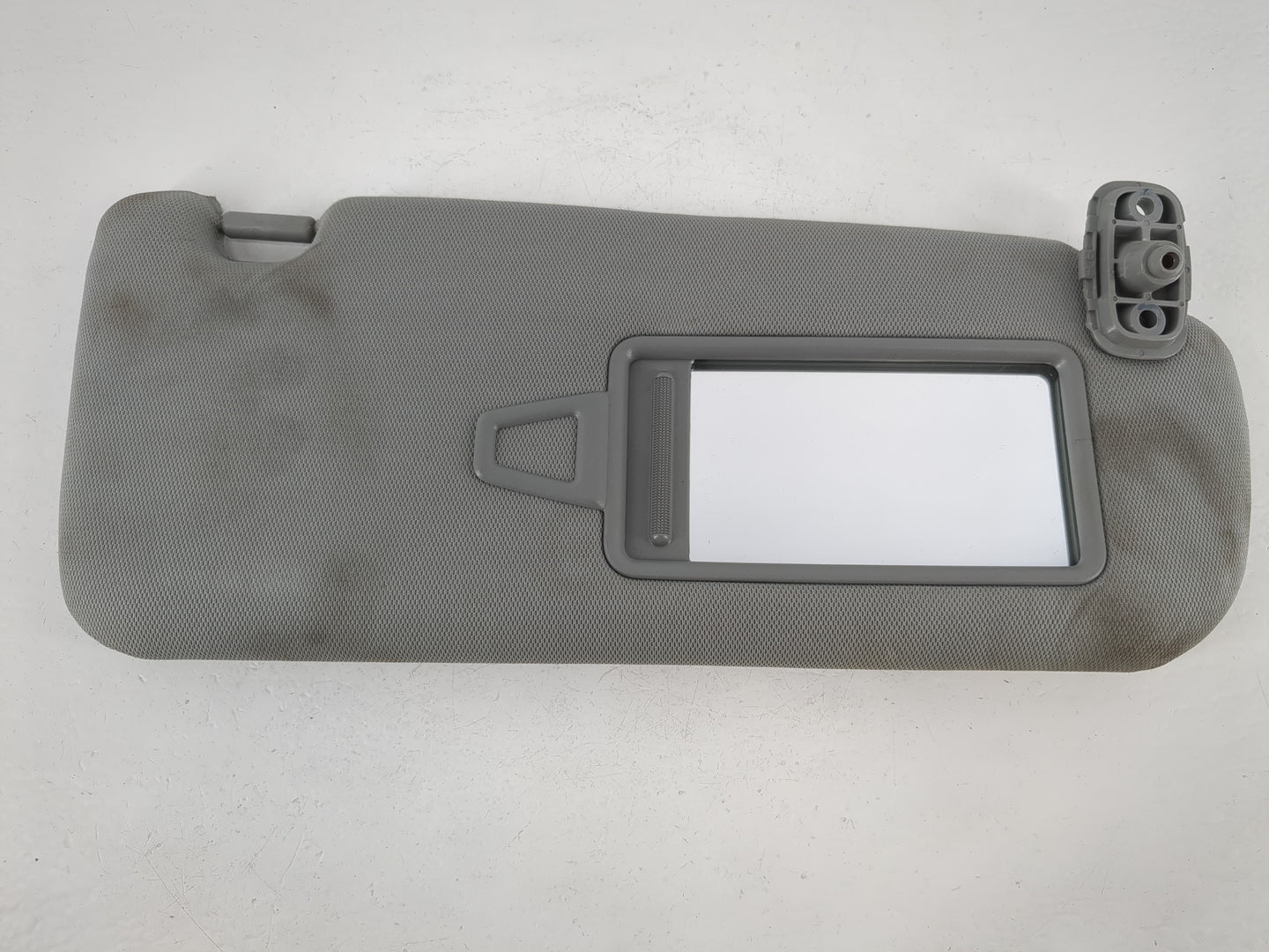 2011-2015 Kia Sorento Sun Visor Shade Replacement Passenger Right Mirror Fits Fits 2011 2012 2013 2014 2015 OEM Used Auto Parts - Oemusedautoparts1.com