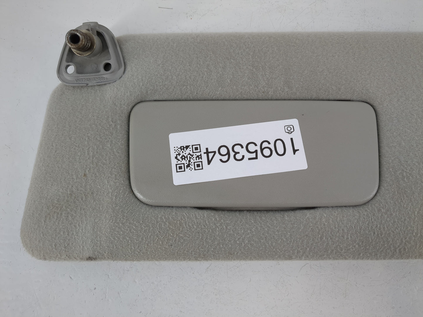 2002-2006 Toyota Camry Sun Visor Shade Replacement Driver Left Mirror Fits Fits 2002 2003 2004 2005 2006 OEM Used Auto Parts