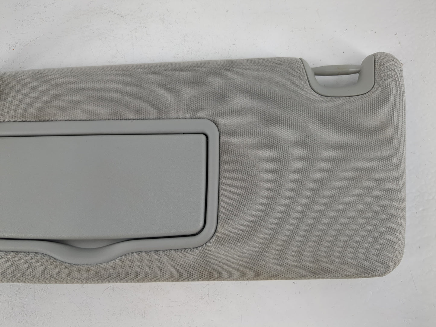 2013-2015 Mitsubishi Outlander Sun Visor Shade Replacement Passenger Right Mirror Fits Fits 2013 2014 2015 OEM Used Auto Parts - Oemusedautoparts1.com