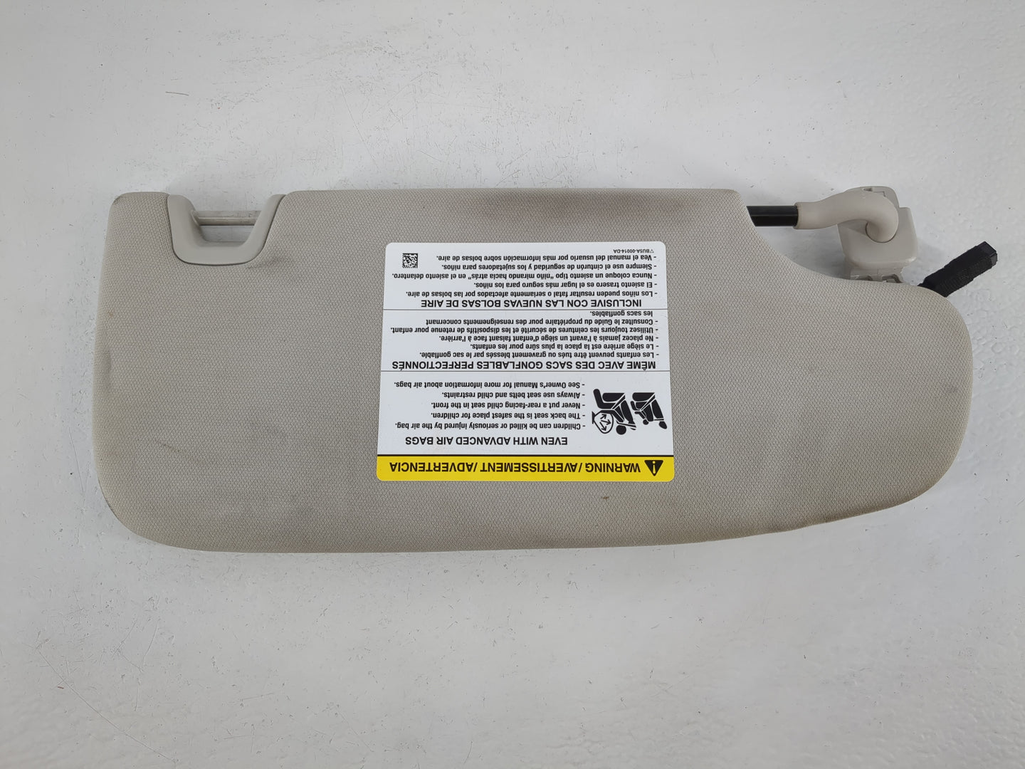 2015-2016 Ford Fusion Sun Visor Shade Replacement Driver Left Mirror Fits Fits 2015 2016 OEM Used Auto Parts - Oemusedautoparts1.com