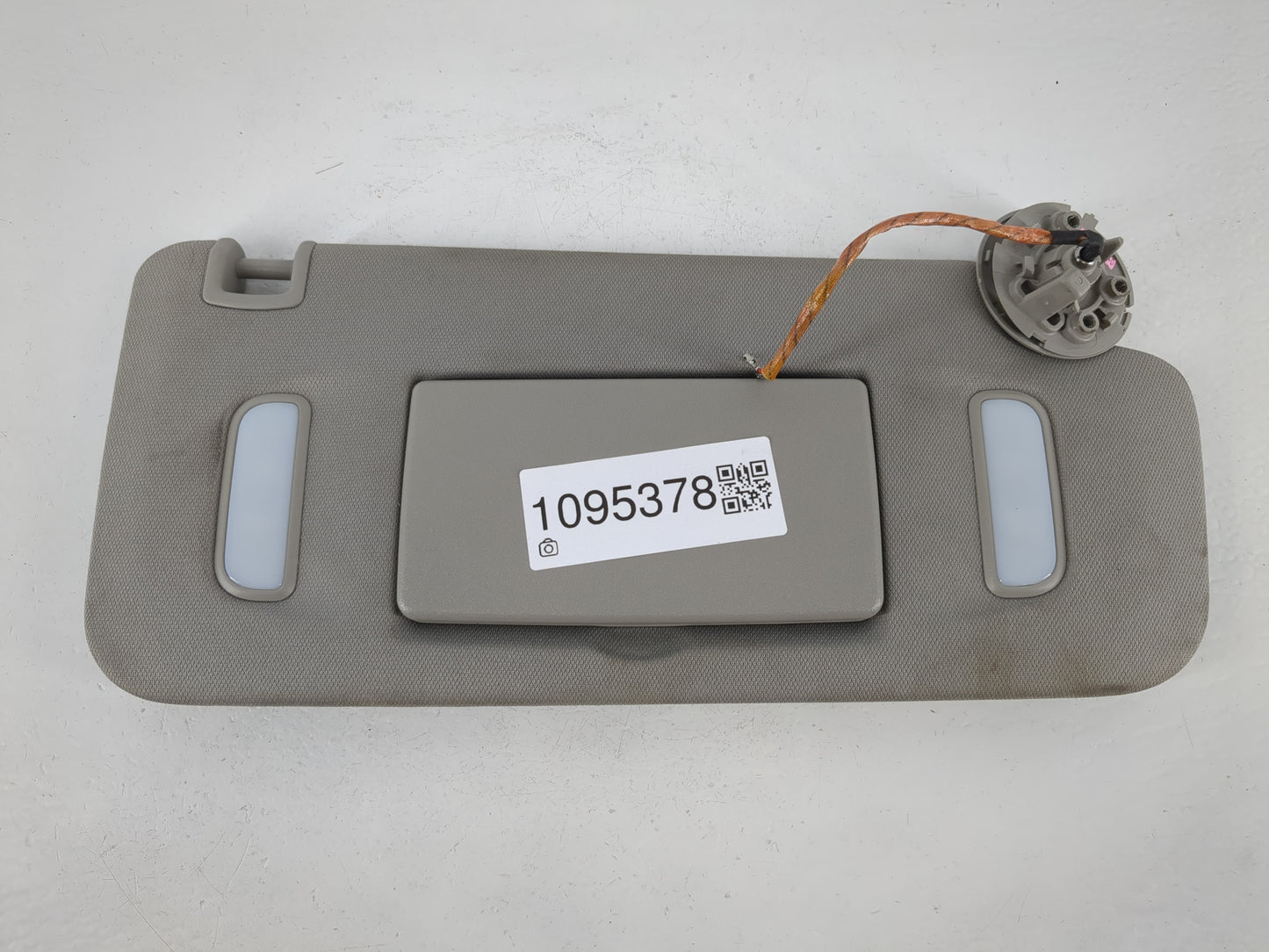 2010-2017 Chevrolet Equinox Sun Visor Shade Replacement Passenger Right Mirror Fits Fits 2010 2011 2012 2013 2014 2015 2016 2017 OEM Used Auto Parts