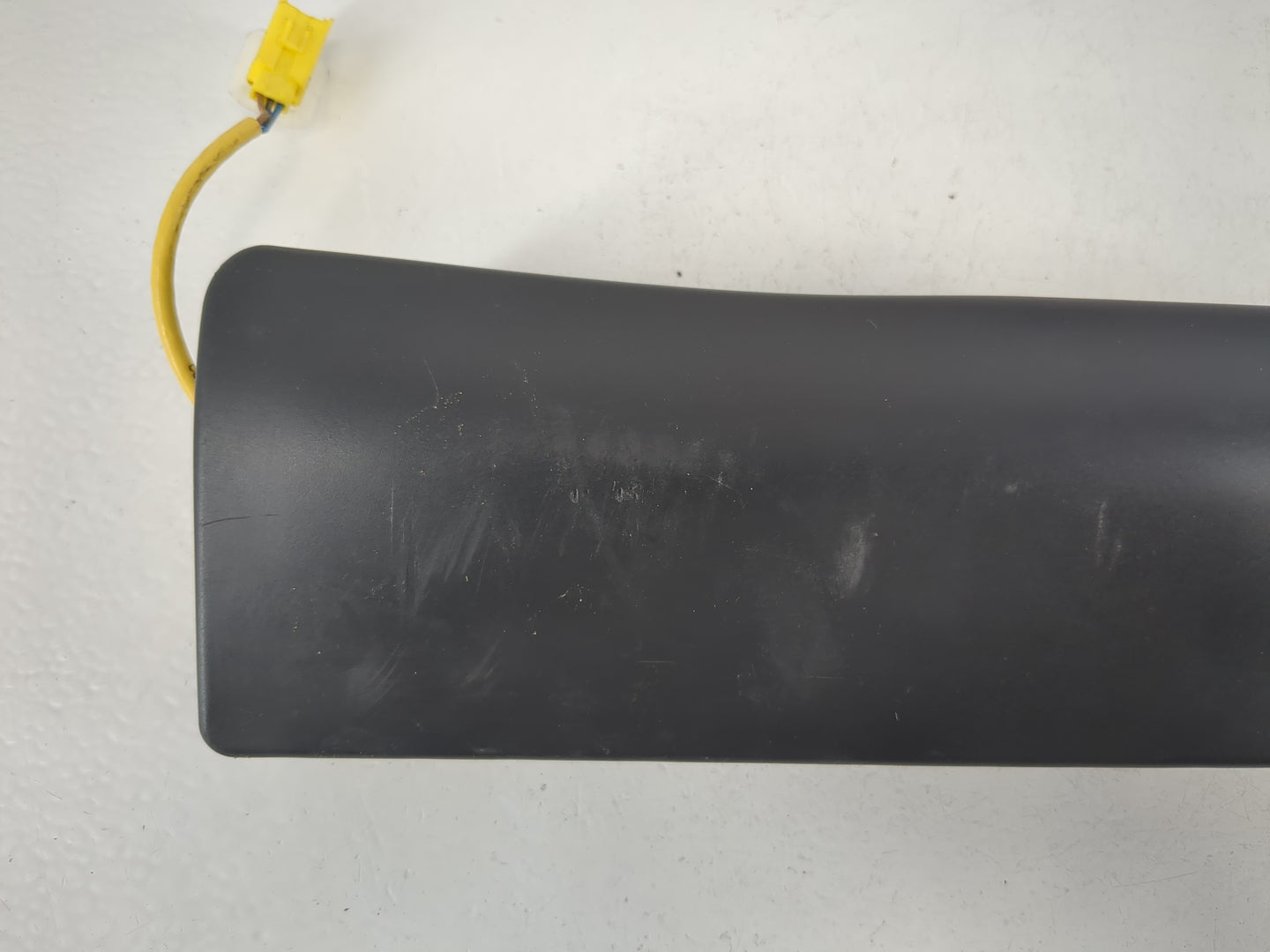 2013-2017 Audi A5 Air Bag Driver Left Knee OEM P/N:M22L157160 Fits Fits 2013 2014 2015 2016 2017 OEM Used Auto Parts - Oemusedautoparts1.com