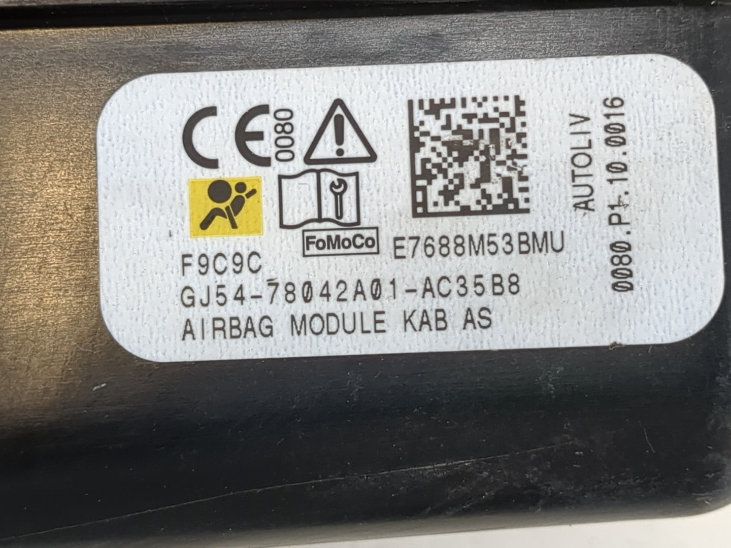 2015-2019 Ford Escape Air Bag Passenger Right Dashboard OEM P/N:GJ54-78042A01-AC Fits Fits 2015 2016 2017 2018 2019 OEM Used Auto Parts - Oemusedautoparts1.com