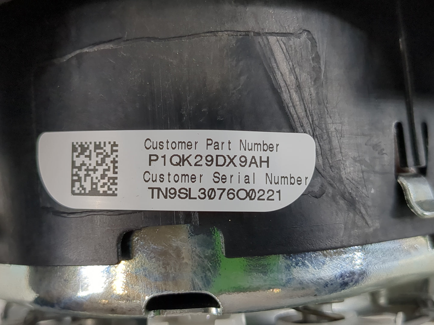 2017 Dodge Caravan Air Bag Driver Left Steering Wheel Mounted P/N:TN9SL3076O0221 Fits Fits 2013 2014 2015 2016 2018 2019 2020 OEM Used Auto Parts - Oemusedautoparts1.com