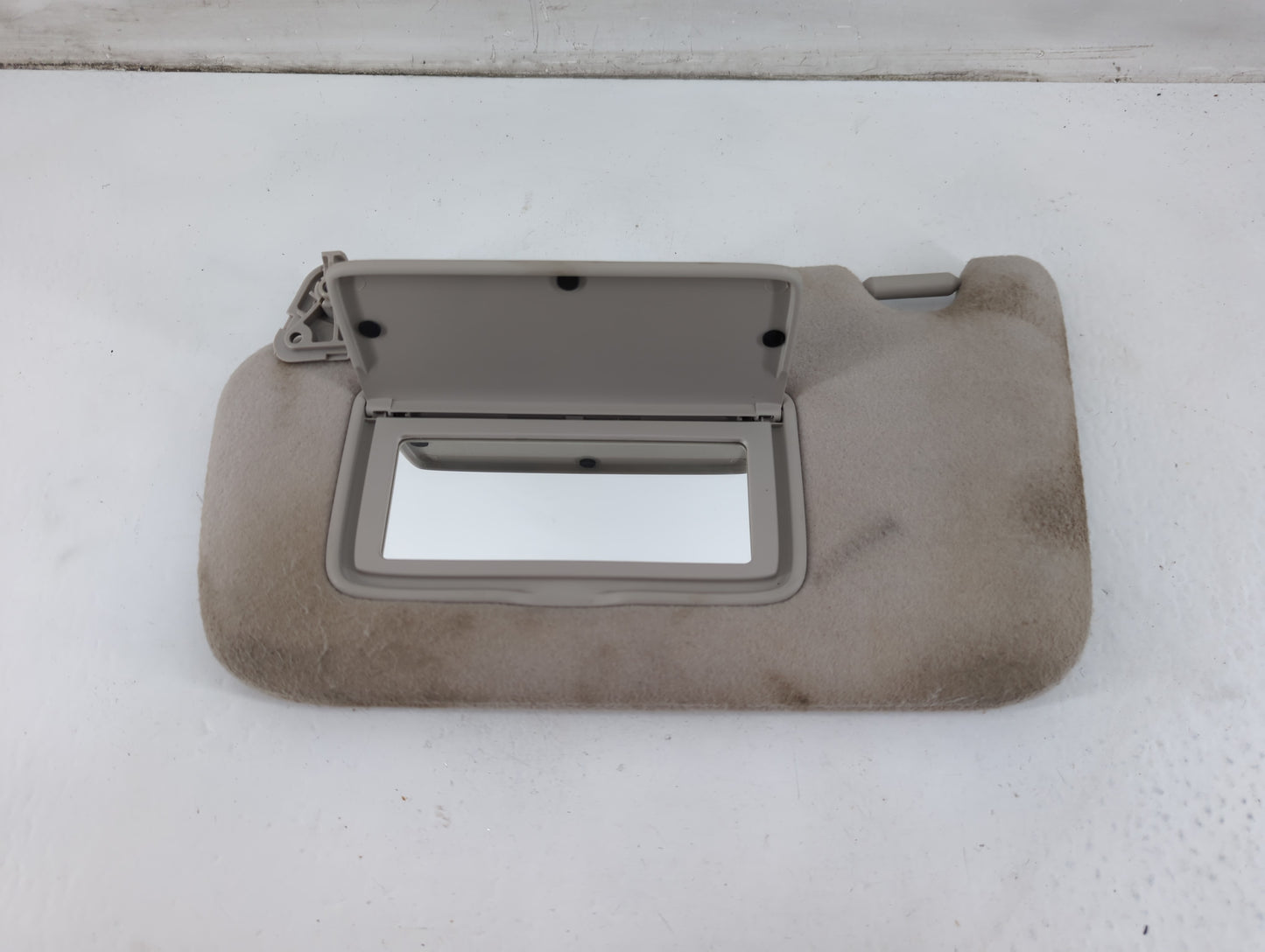 2013-2019 Nissan Sentra Sun Visor Shade Replacement Driver Left Mirror Fits Fits 2012 2013 2014 2015 2016 2017 2018 2019 OEM Used Auto Parts - Oemusedautoparts1.com