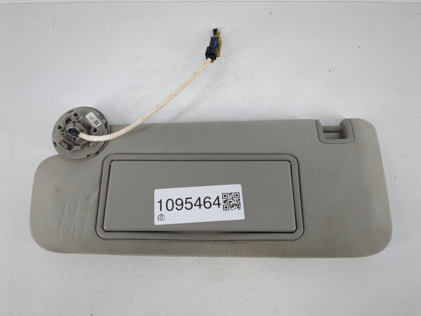 2014-2020 Chevrolet Impala Sun Visor Shade Replacement Driver Left Mirror Fits Fits 2014 2015 2016 2017 2018 2019 2020 OEM Used Auto Parts