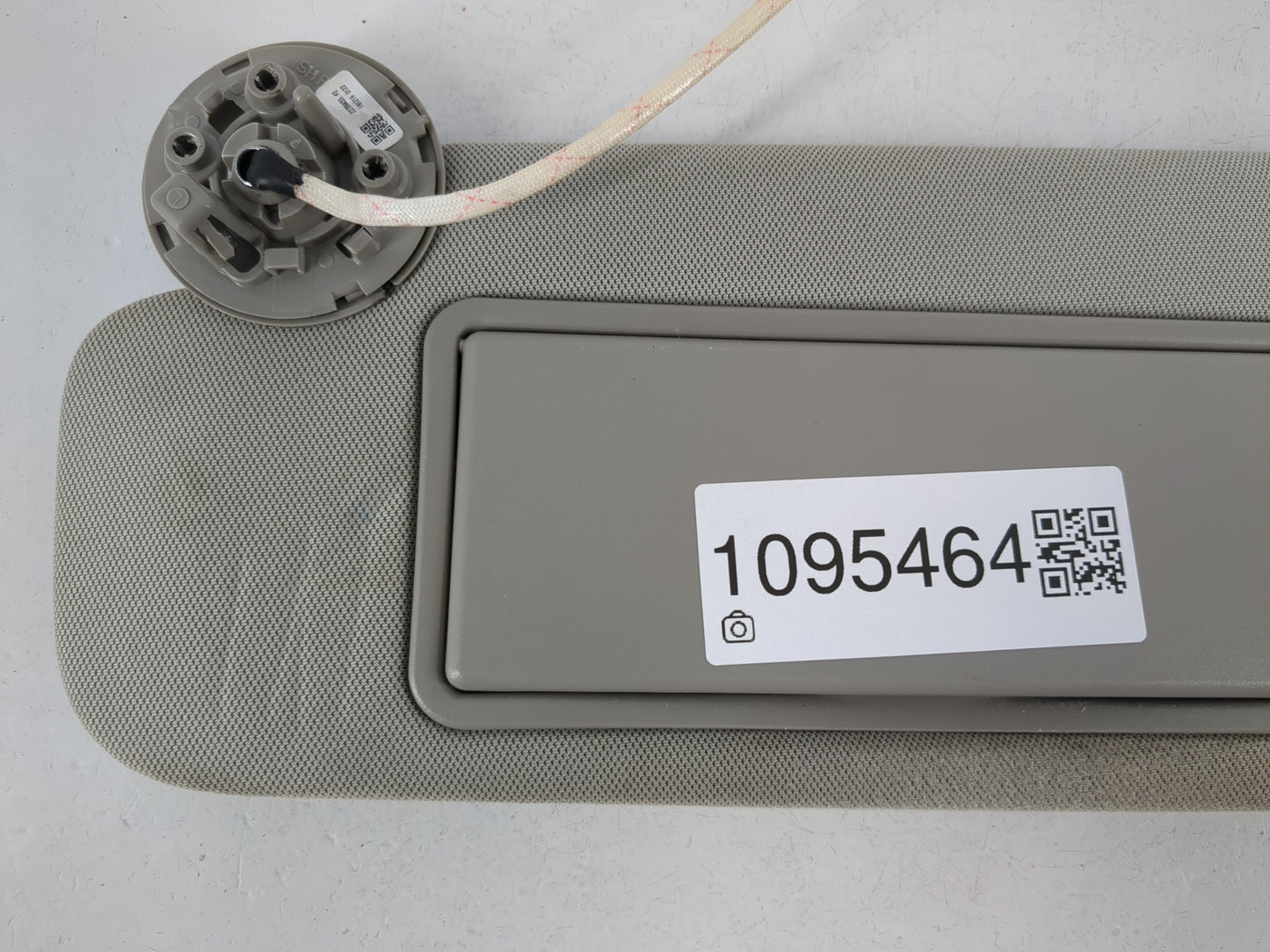 2014-2020 Chevrolet Impala Sun Visor Shade Replacement Driver Left Mirror Fits Fits 2014 2015 2016 2017 2018 2019 2020 OEM Used Auto Parts