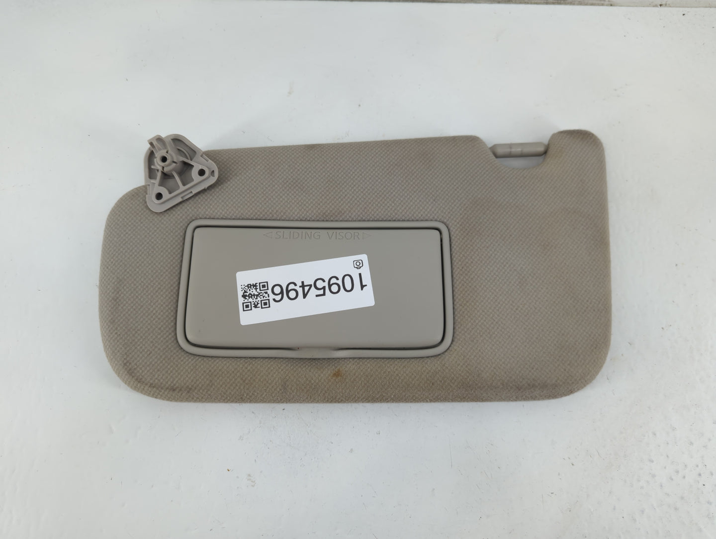 2013-2019 Nissan Sentra Sun Visor Shade Replacement Driver Left Mirror Fits Fits 2012 2013 2014 2015 2016 2017 2018 2019 OEM Used Auto Parts - Oemusedautoparts1.com
