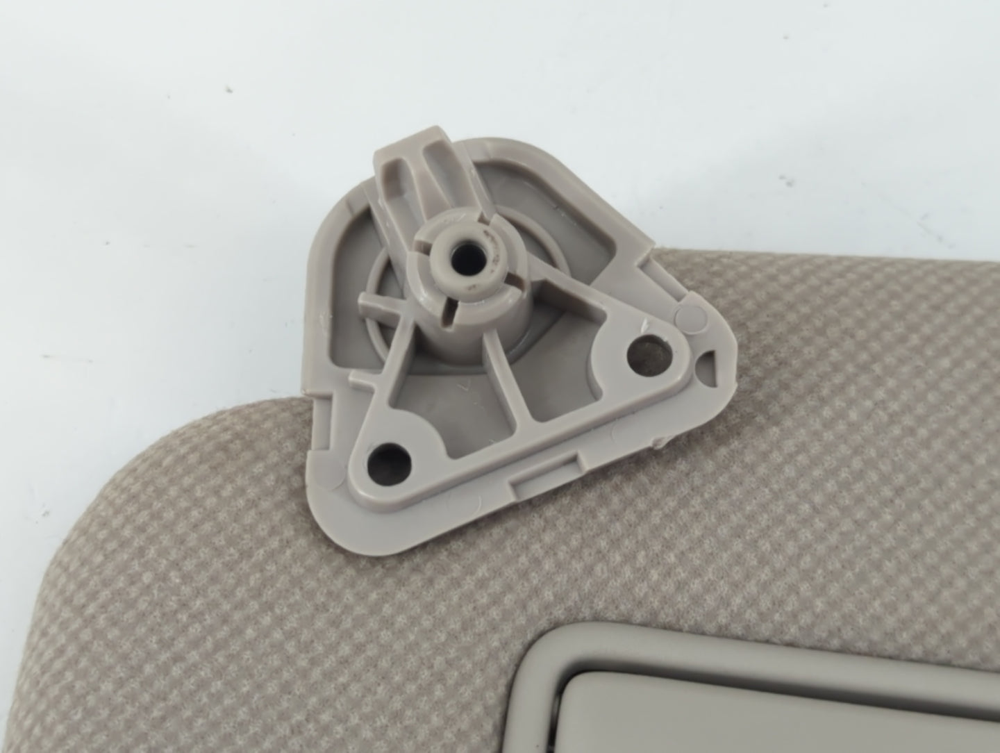 2013-2019 Nissan Sentra Sun Visor Shade Replacement Driver Left Mirror Fits Fits 2012 2013 2014 2015 2016 2017 2018 2019 OEM Used Auto Parts - Oemusedautoparts1.com