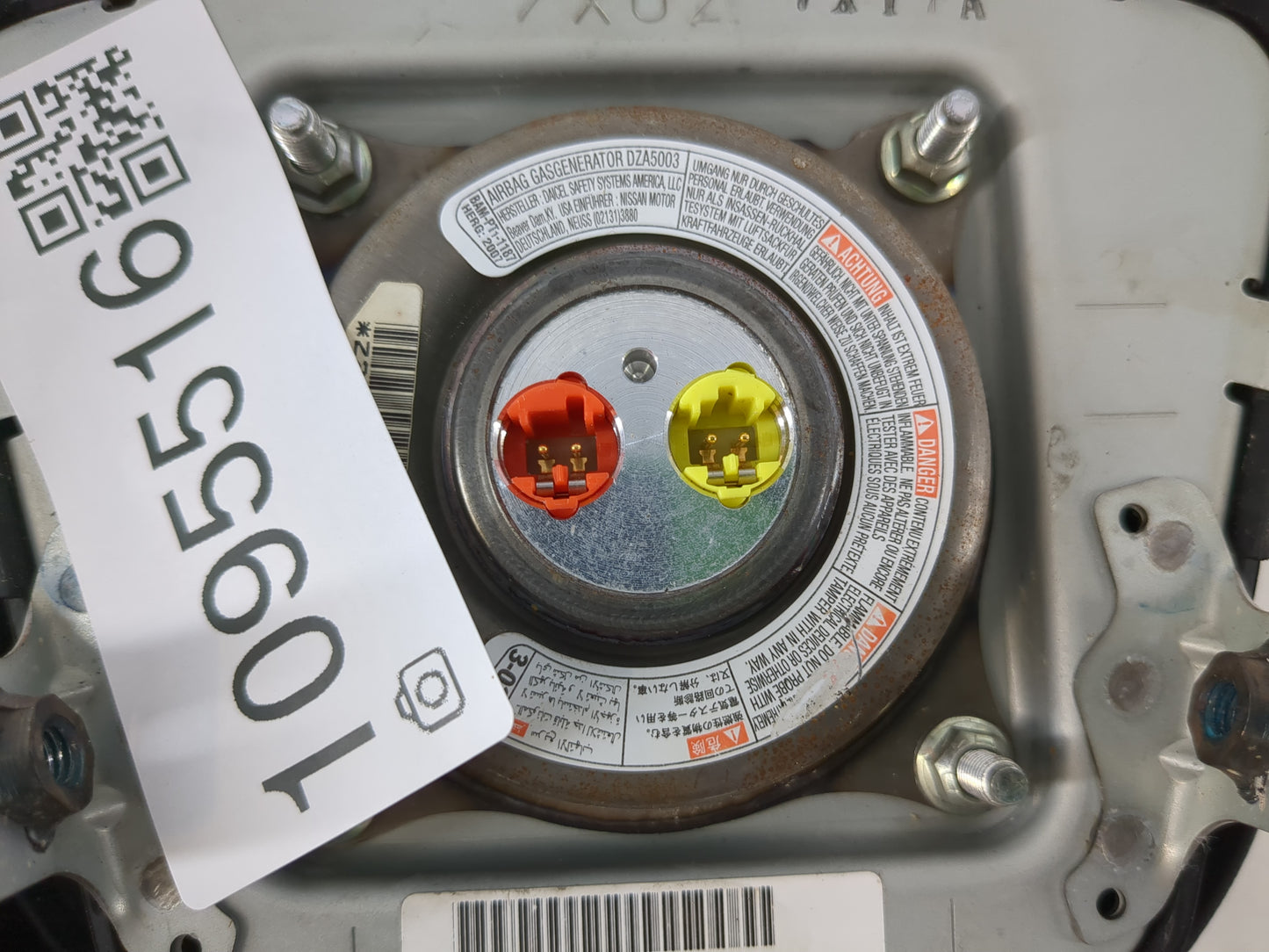 2005-2008 Nissan Maxima Air Bag Driver Left Steering Wheel Mounted P/N:0001225666P Fits Fits 2005 2006 2007 2008 OEM Used Auto Parts - Oemusedautoparts1.com