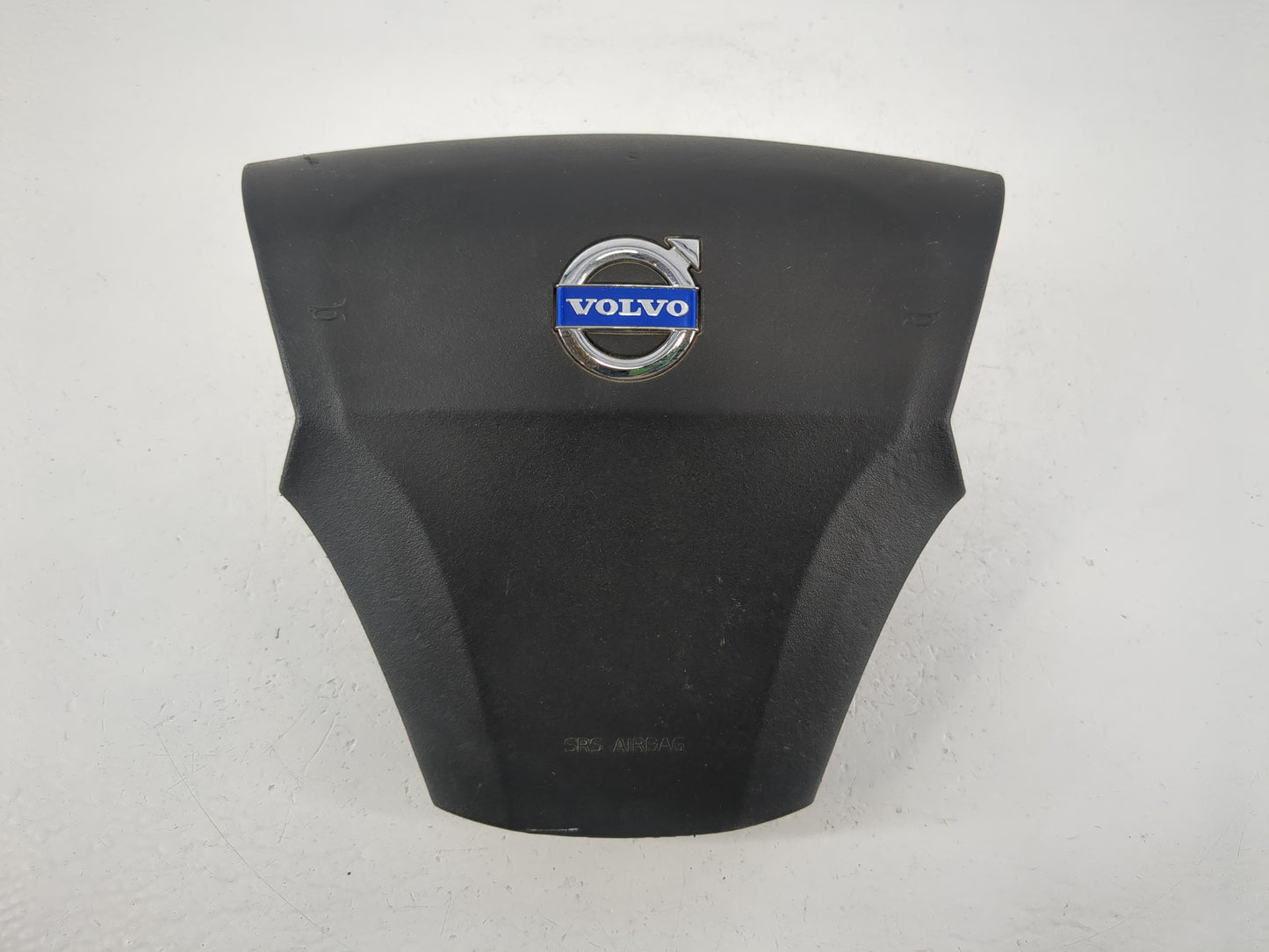 2008 Volvo V40 Air Bag Driver Left Steering Wheel Mounted Fits Fits 2009 2010 2011 OEM Used Auto Parts - Oemusedautoparts1.com