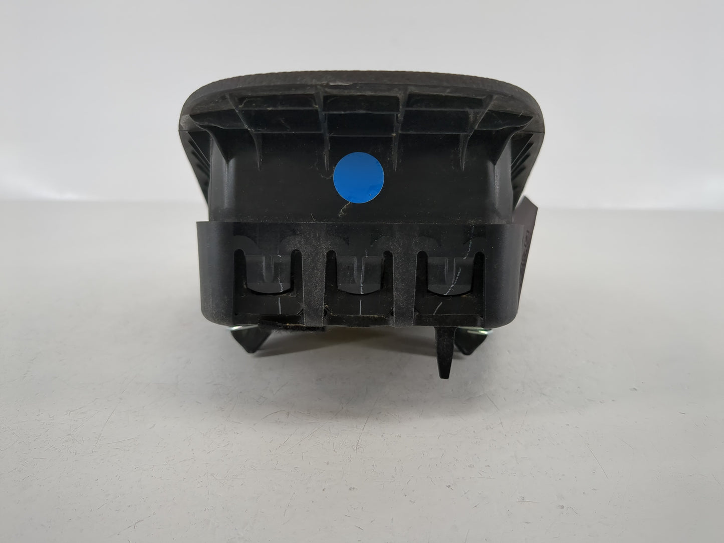 2013-2020 Buick Encore Air Bag Driver Left Steering Wheel Mounted P/N:42631342 Fits Fits 2013 2014 2015 2016 2017 2018 2019 2020 OEM Used Auto Parts