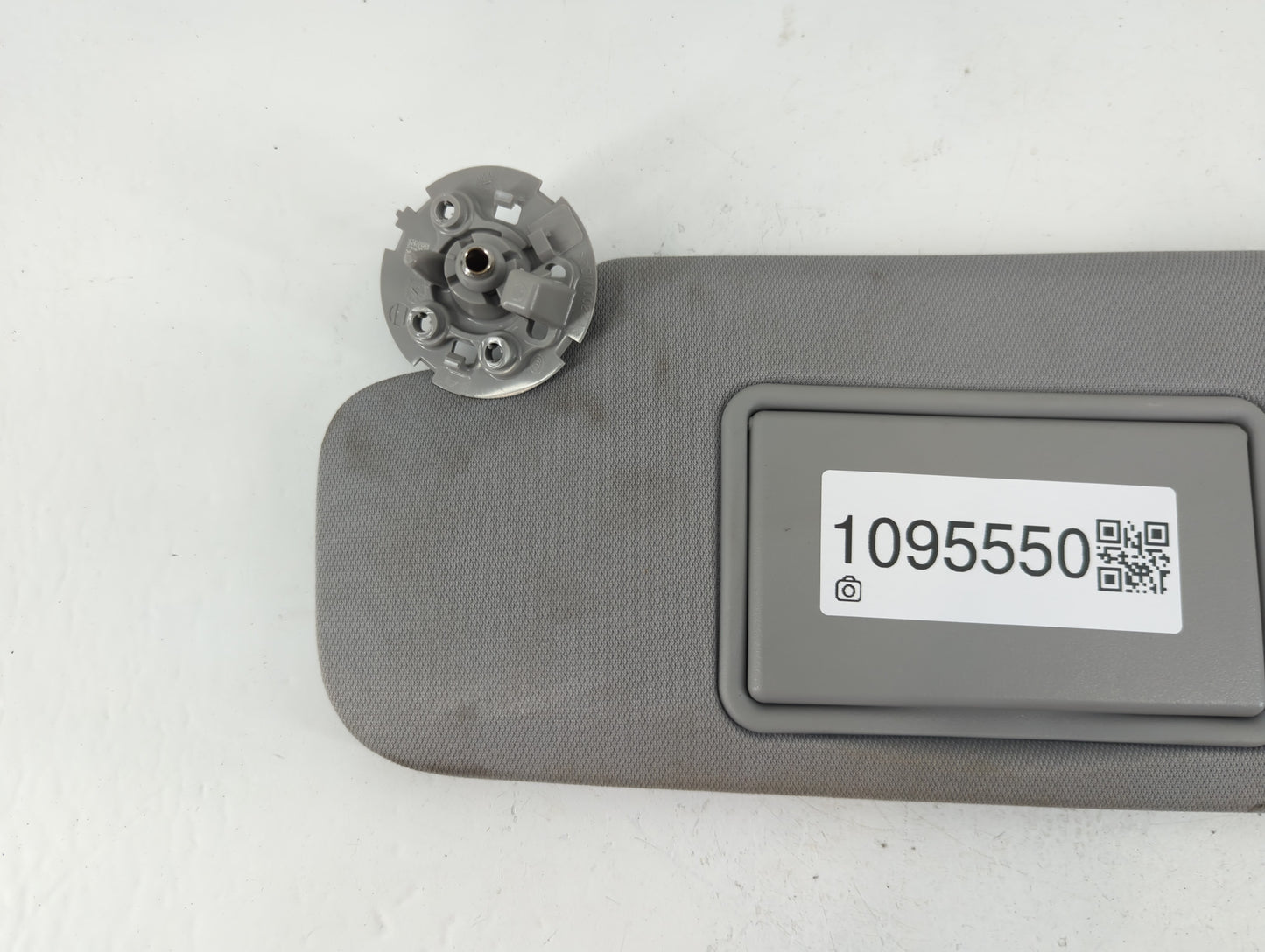 2016-2021 Chevrolet Malibu Sun Visor Shade Replacement Passenger Right Mirror Fits Fits 2016 2017 2018 2019 2020 2021 OEM Used Auto Parts