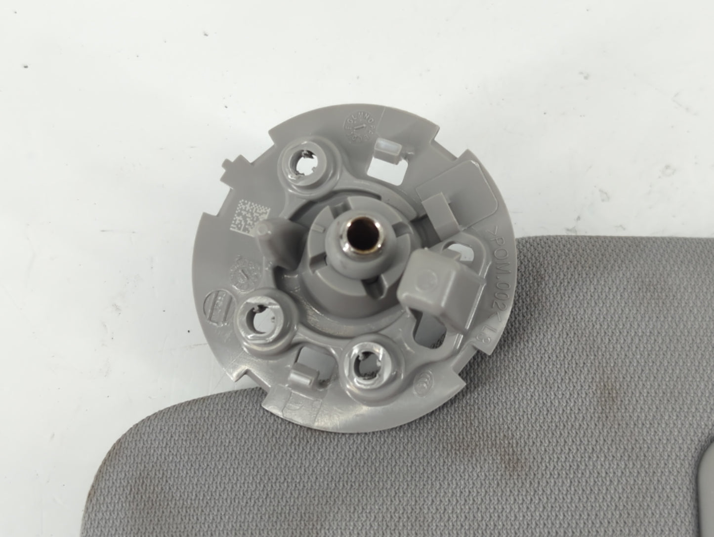 2016-2021 Chevrolet Malibu Sun Visor Shade Replacement Passenger Right Mirror Fits Fits 2016 2017 2018 2019 2020 2021 OEM Used Auto Parts