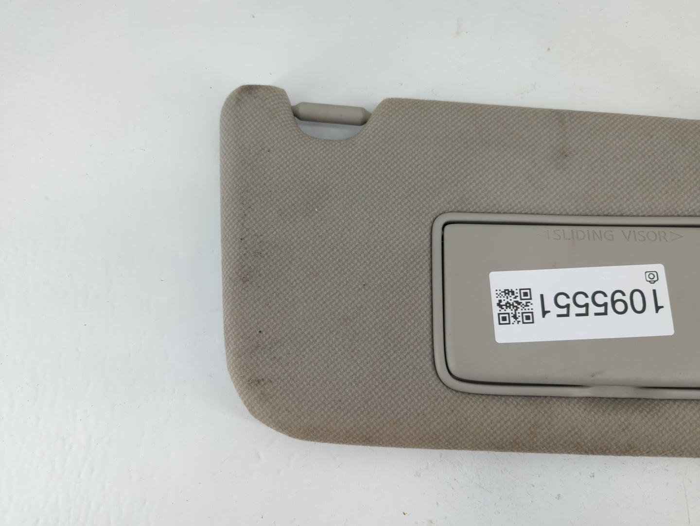 2013-2019 Nissan Sentra Sun Visor Shade Replacement Passenger Right Mirror Fits Fits 2012 2013 2014 2015 2016 2017 2018 2019 OEM Used Auto Parts - Oemusedautoparts1.com