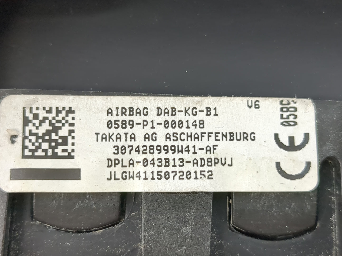 2014-2017 Land Rover Range Rover Sport Air Bag Driver Left Steering Wheel Mounted P/N:307428999W41-AF Fits OEM Used Auto Parts - Oemusedautoparts1.com