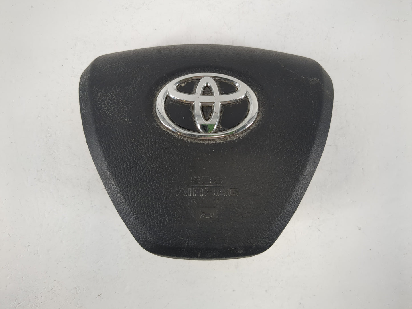 2013-2016 Toyota Venza Air Bag Driver Left Steering Wheel Mounted Fits Fits 2012 2013 2014 2015 2016 OEM Used Auto Parts - Oemusedautoparts1.com