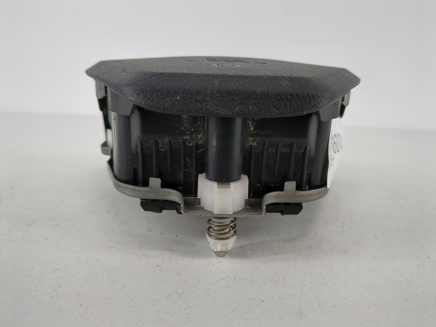 2013-2016 Toyota Venza Air Bag Driver Left Steering Wheel Mounted Fits Fits 2012 2013 2014 2015 2016 OEM Used Auto Parts - Oemusedautoparts1.com