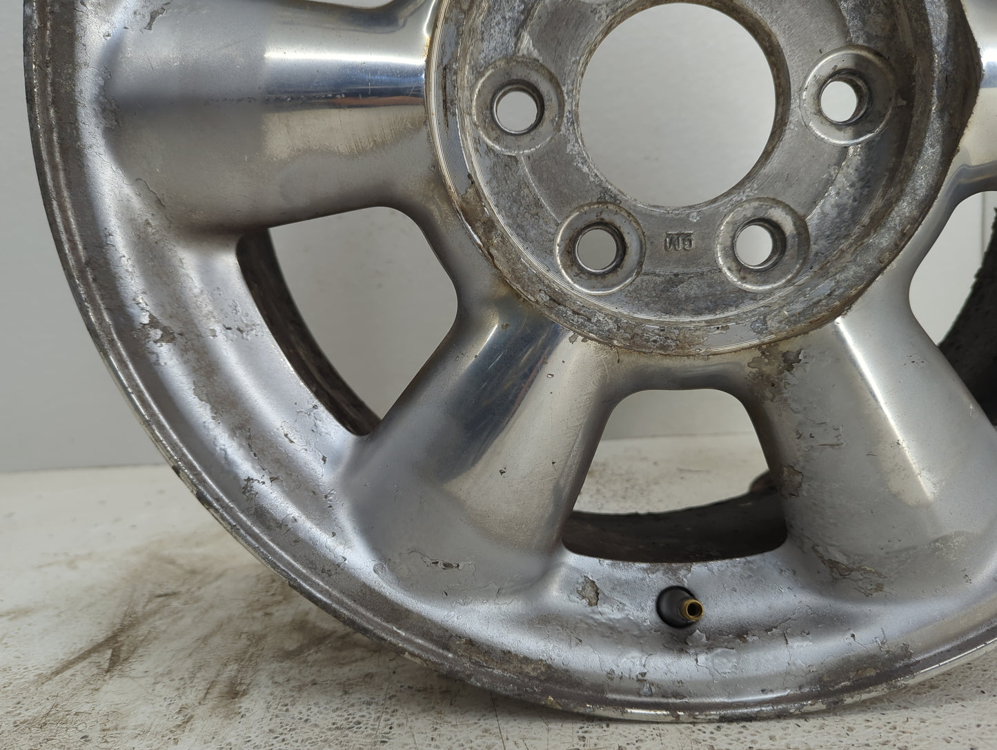 2002-2007 Gmc Envoy Oem Wheel Rim