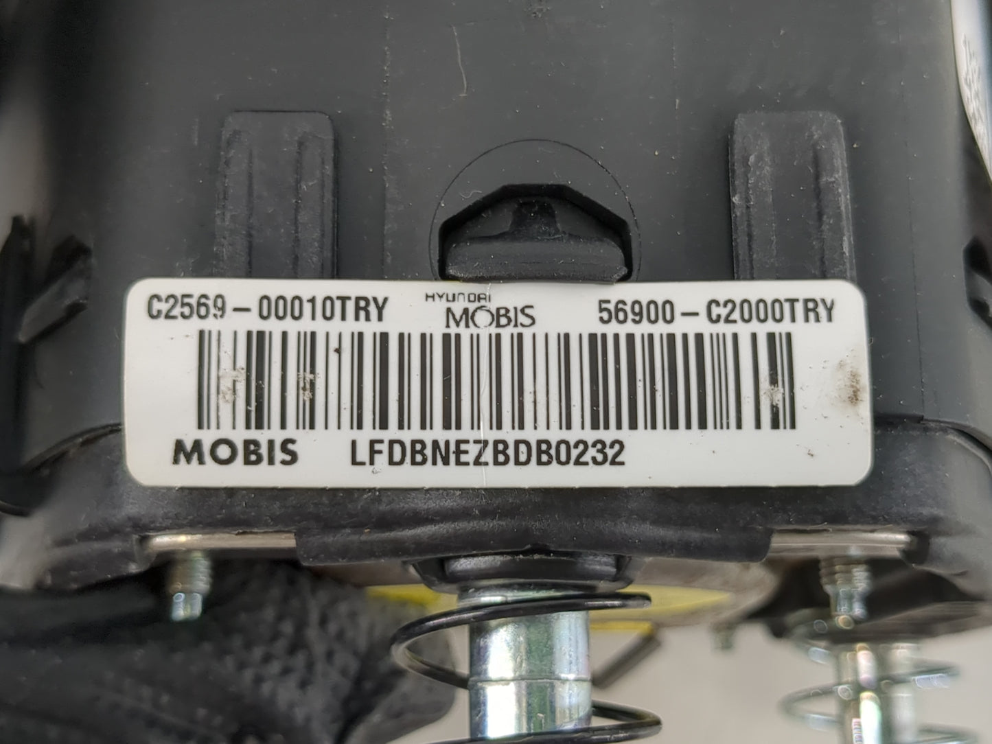 2015-2017 Hyundai Sonata Air Bag Driver Left Steering Wheel Mounted P/N:56900-C2000TRY Fits Fits 2015 2016 2017 OEM Used Auto Parts - Oemusedautoparts1.com