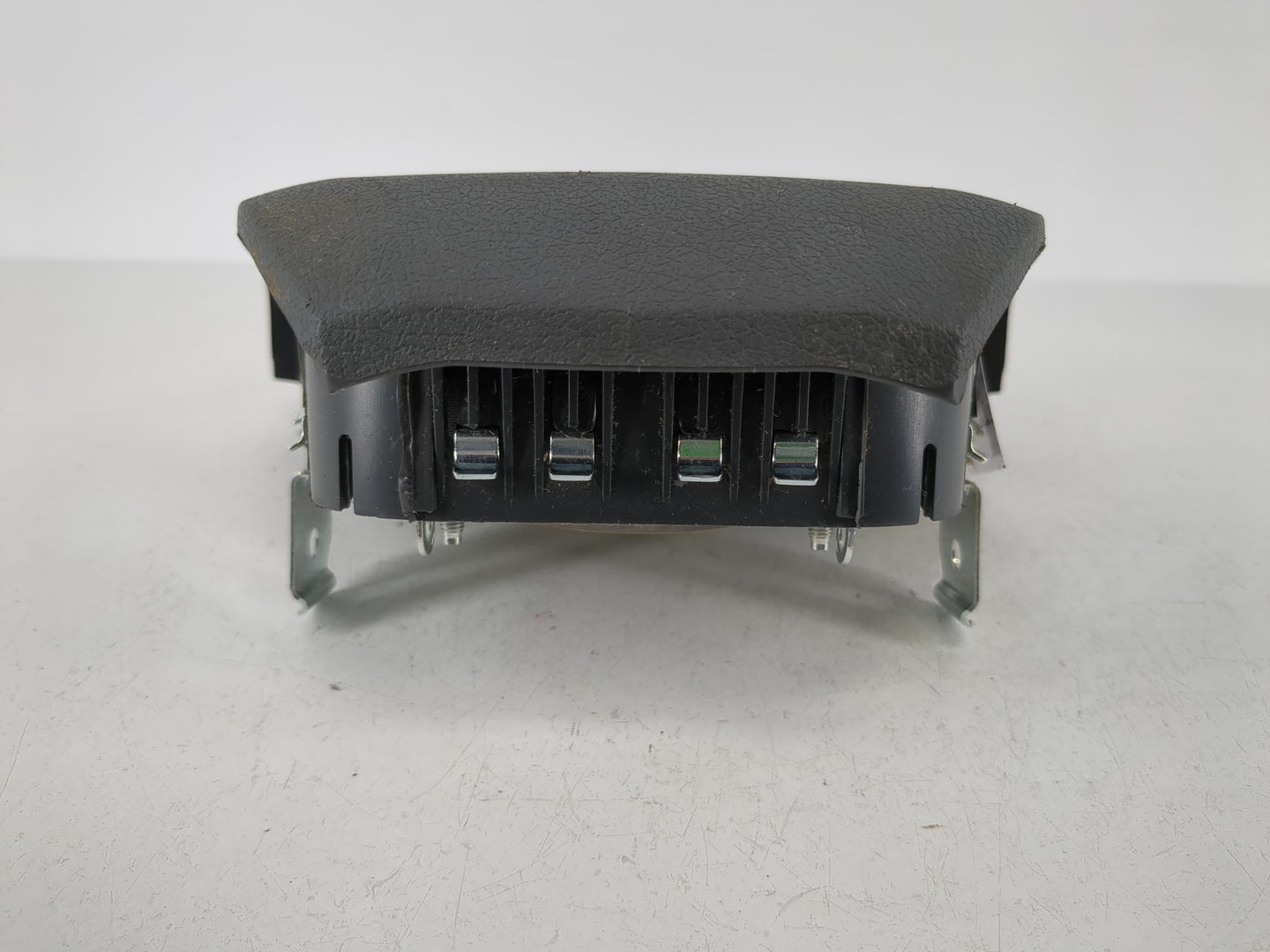 2008-2009 Dodge Avenger Air Bag Driver Left Steering Wheel Mounted Fits Fits 2008 2009 OEM Used Auto Parts - Oemusedautoparts1.com
