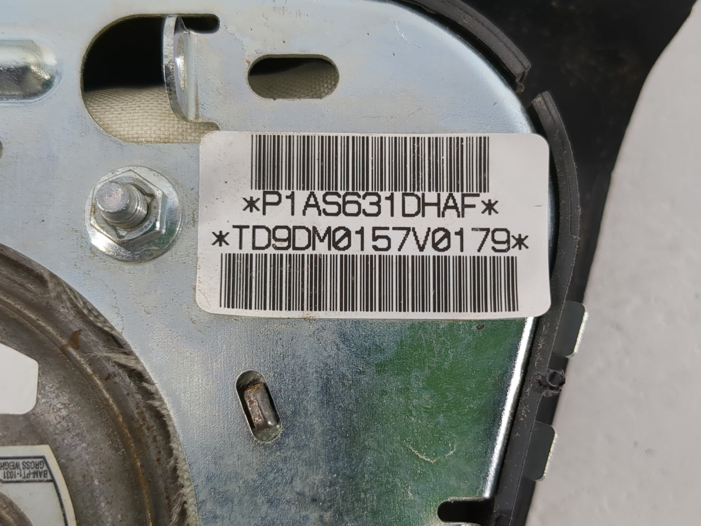 2008-2009 Dodge Avenger Air Bag Driver Left Steering Wheel Mounted Fits Fits 2008 2009 OEM Used Auto Parts - Oemusedautoparts1.com