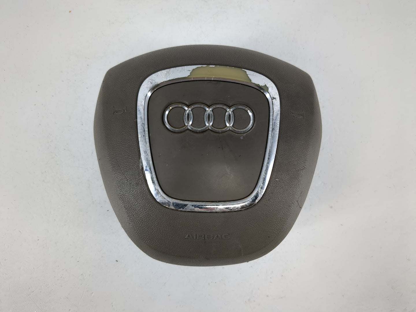 2007-2009 Audi A4 Air Bag Driver Left Steering Wheel Mounted P/N:8K0 880 201 A Fits Fits 2007 2008 2009 OEM Used Auto Parts - Oemusedautoparts1.com